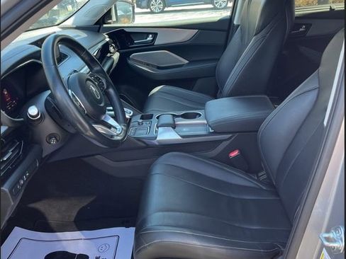 Used 2023 Acura MDX SH-AWD w/ Technology Package image 3