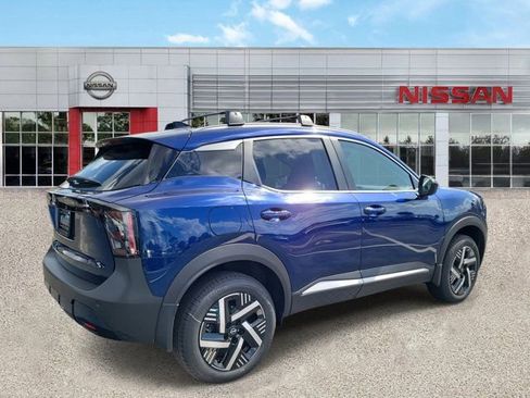 New 2026 Nissan Kicks SV w/ Cold Weather Package FWD image 2