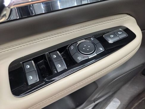 Used 2024 Lincoln Corsair Grand Touring AWD/4WD image 33