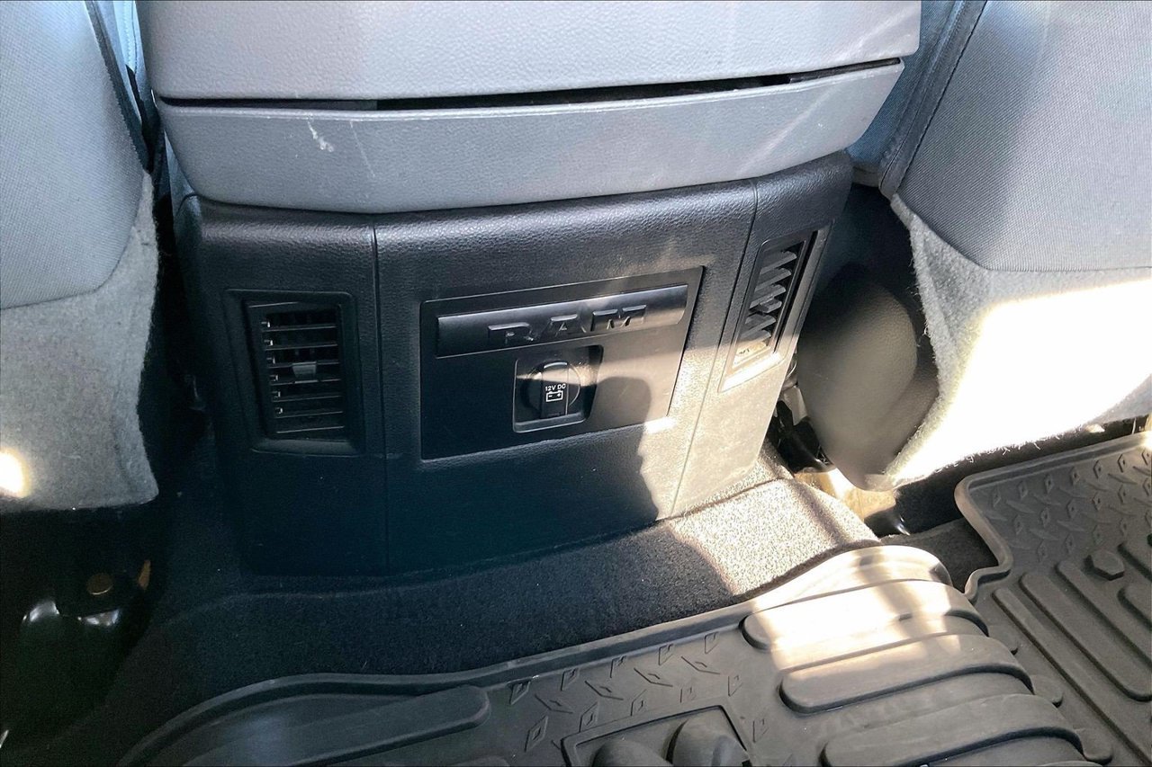 Certified 2017 RAM 1500 Big Horn AWD/4WD image 16