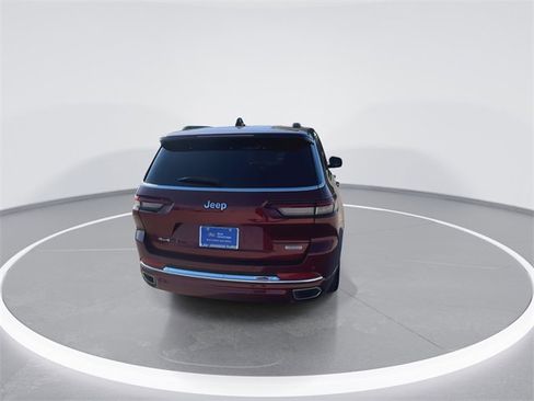 Used 2023 Jeep Grand Cherokee L Overland image 10