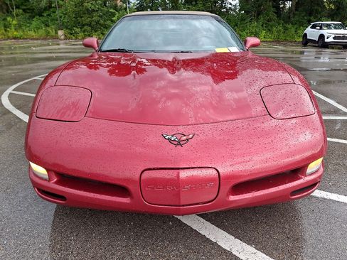 Used 2001 Chevrolet Corvette Convertible w/ Preferred Equipment Group2 RWD image 24