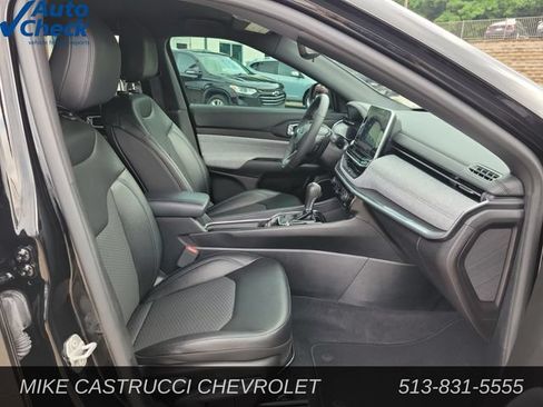 Used 2025 Jeep Compass Latitude AWD/4WD image 22