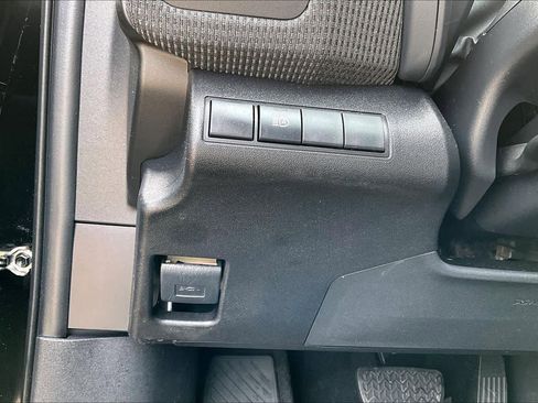 Used 2023 Toyota bZ4X XLE image 60