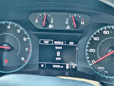 Used 2024 Chevrolet Malibu LT FWD image 19