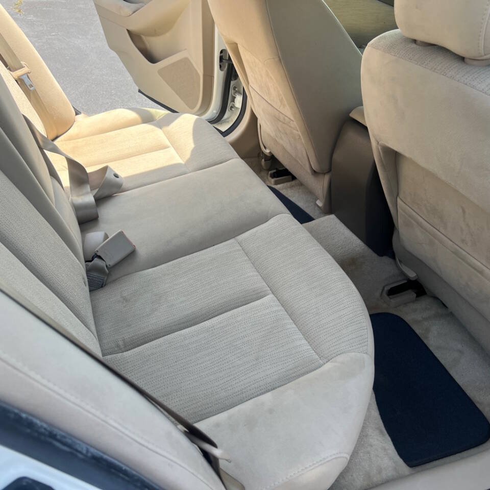 Used 2011 Nissan Altima 2.5 S FWD image 11