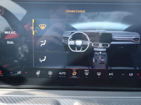 Used 2025 Ford Mustang Dark Horse image 21