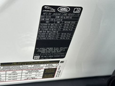 New 2026 Land Rover Defender 110 X-Dynamic SE image 27