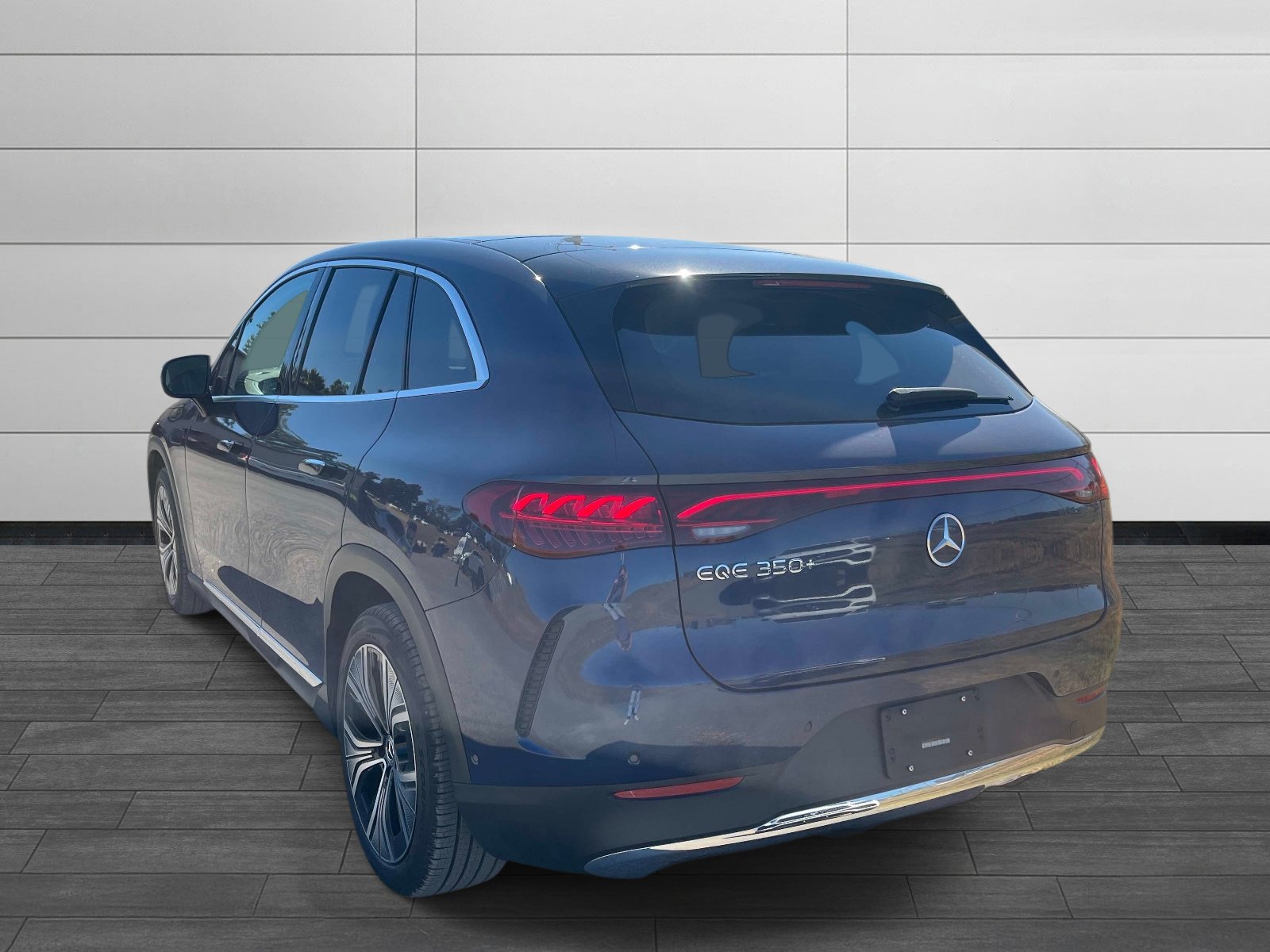 Certified 2023 Mercedes-Benz EQE 350+ SUV image 5