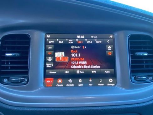 Used 2023 Dodge Charger R/T w/ Blacktop Package image 19