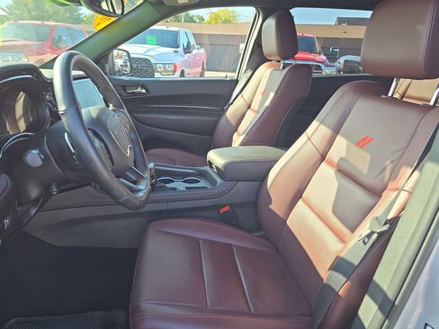 Used 2024 Dodge Durango GT image 13