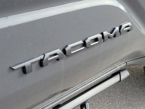 Certified 2025 Toyota Tacoma TRD Off-Road w/ TRD Off Road Upgrade Package image 8