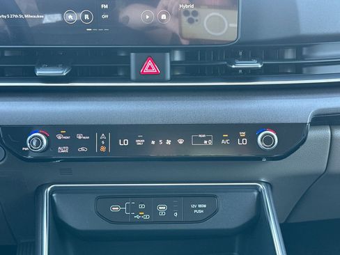 New 2026 Kia Carnival EX FWD image 26