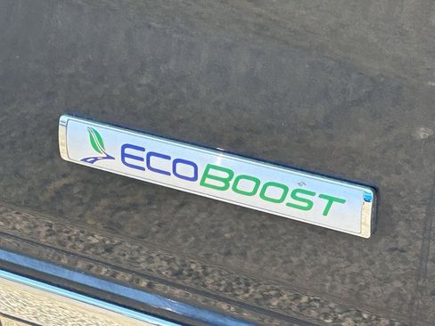 Used 2013 Ford F150 Platinum image 10