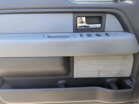 Used 2013 Ford F150 XLT w/ XLT Chrome Pkg image 9
