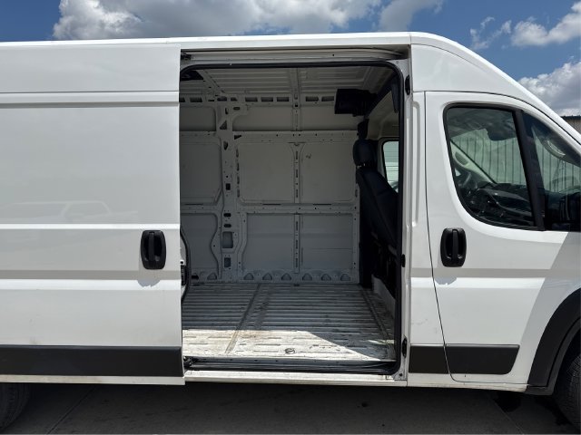 Used 2025 RAM ProMaster 3500 w/ Convenience Group FWD image 10