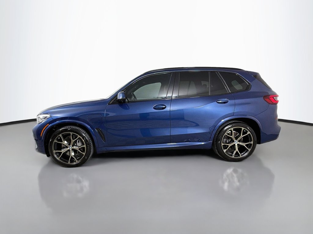 Used 2021 BMW X5 xDrive45e w/ M Sport Package AWD/4WD image 8
