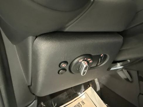 Used 2022 MINI Cooper 2-Door Hardtop FWD image 19