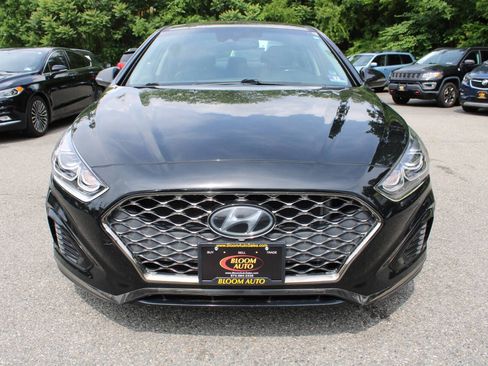 Used 2019 Hyundai Sonata Limited w/ Ultimate Package 04 FWD image 3
