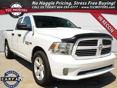 Used 2016 RAM 1500 Express RWD image 1