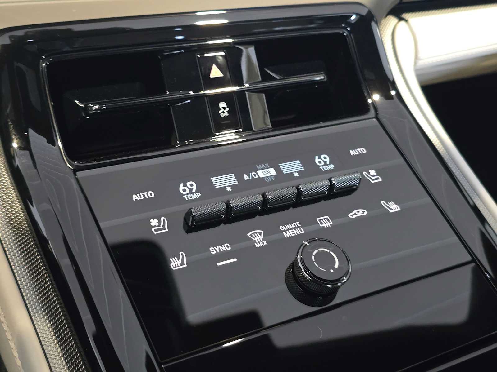New 2026 Porsche Panamera 4 AWD/4WD image 29