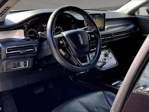 Used 2020 Lincoln Corsair AWD w/ Premium Package image 17