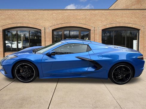Used 2024 Chevrolet Corvette Stingray Preferred Conv w/ 2LT RWD image 7