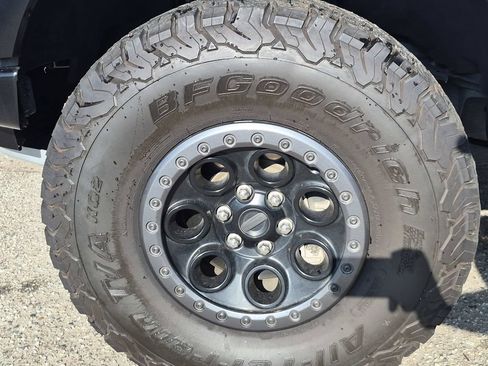 Used 2025 Ford F150 Raptor AWD/4WD image 15
