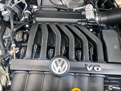 Used 2023 Volkswagen Atlas SEL image 31
