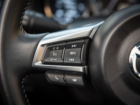 Used 2022 MAZDA MX-5 Miata Club image 30