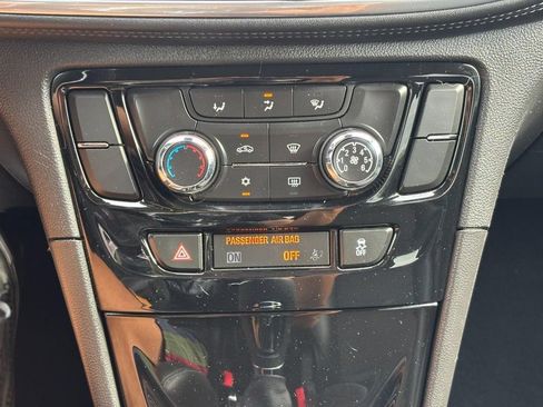 Used 2018 Buick Encore Preferred FWD image 22