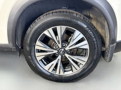 Used 2023 Nissan Rogue SV AWD/4WD image 37