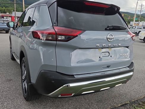 Used 2021 Nissan Rogue Platinum AWD/4WD image 5