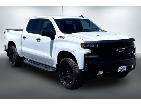Used 2021 Chevrolet Silverado 1500 LT Trail Boss AWD/4WD image 3