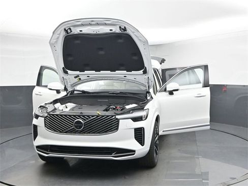 New 2026 Volvo XC90 B6 Ultra image 54