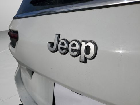 Certified 2025 Jeep Grand Cherokee L Laredo w/ Luxury Tech Group I image 29