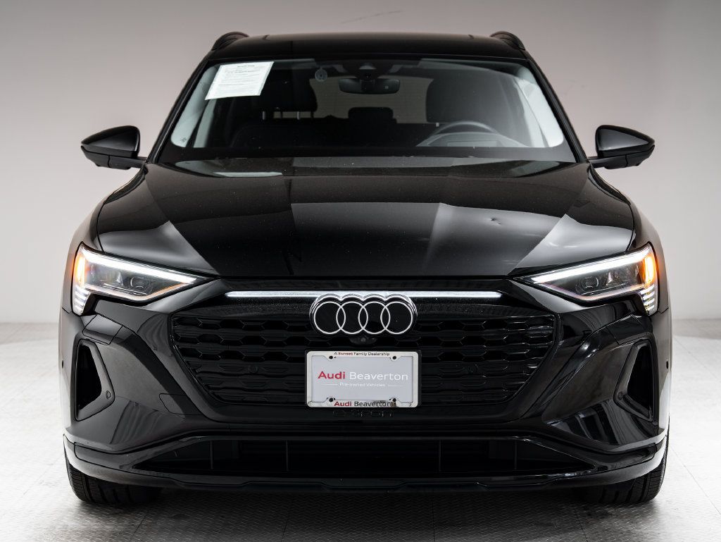 Used 2024 Audi Q8 e-tron Prestige w/ Prestige Package AWD/4WD image 26