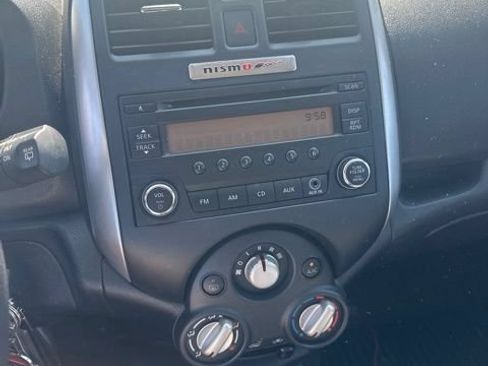 Used 2014 Nissan Versa Note SV FWD image 9