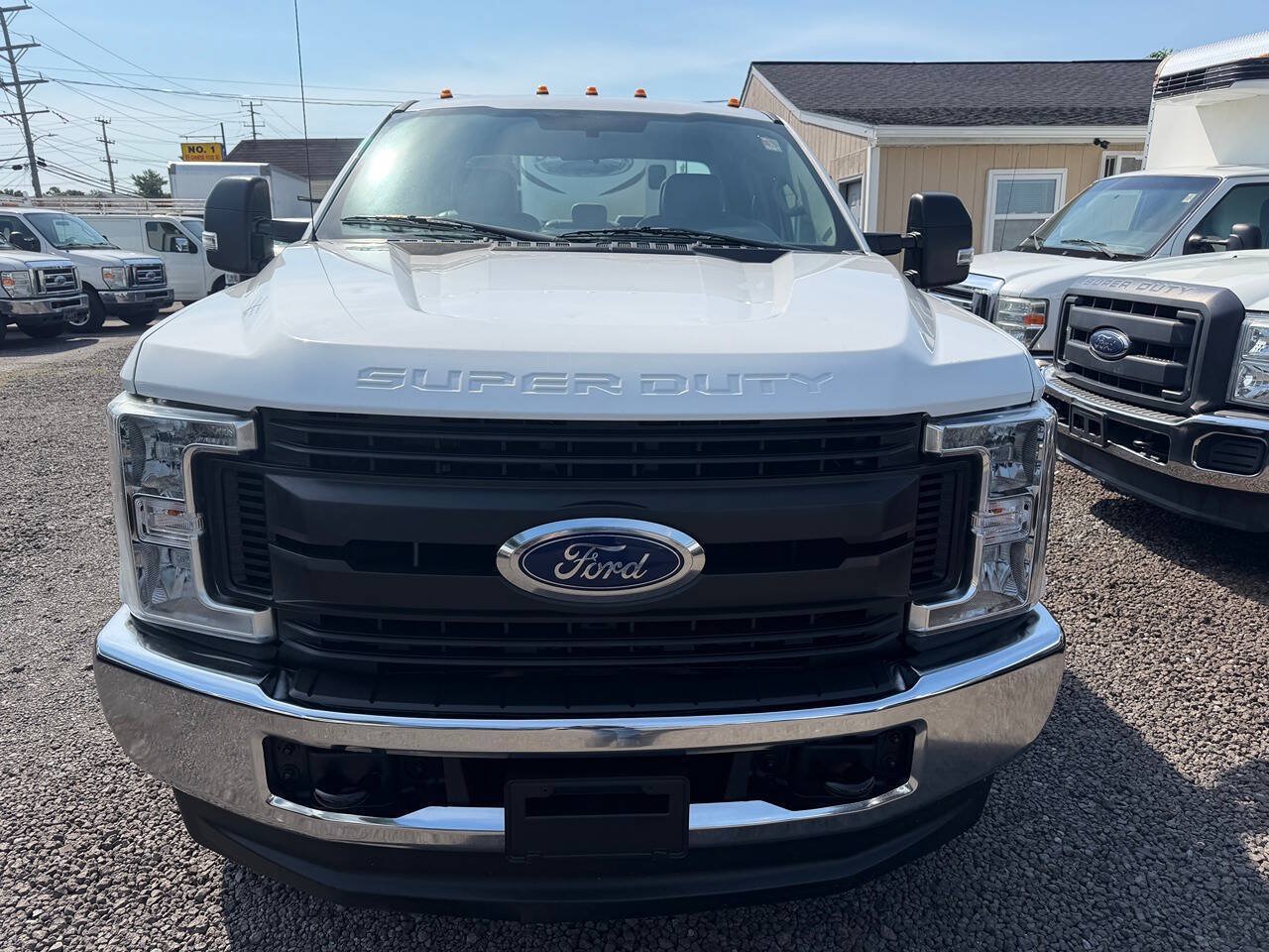 Used 2019 Ford F250 XL w/ XL Value Package AWD/4WD image 3