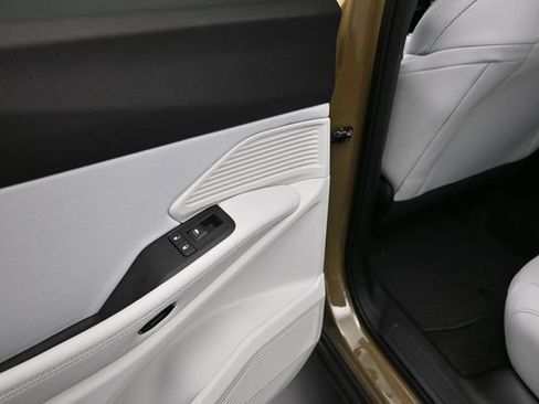 New 2026 Jeep Cherokee Laredo AWD/4WD image 14