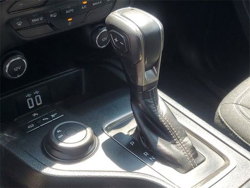 Used 2019 Ford Ranger XLT w/ Equipment Group 301A Mid image 26