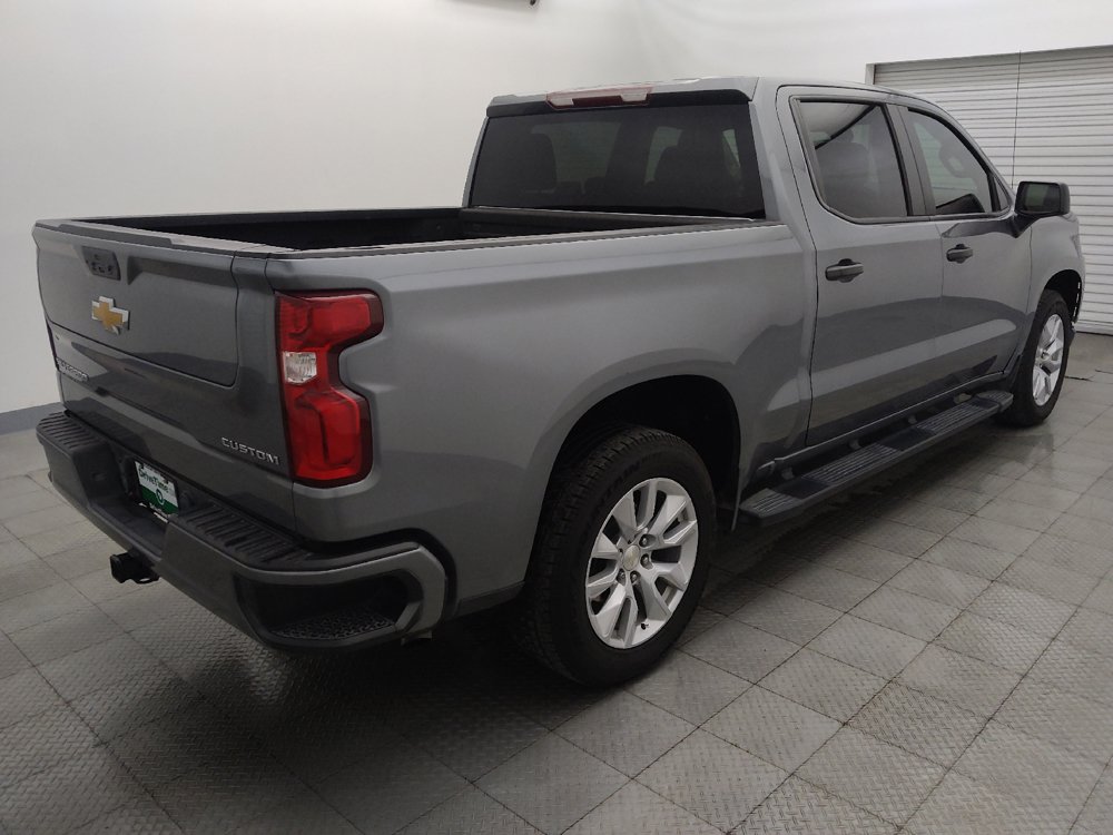Used 2021 Chevrolet Silverado 1500 Custom w/ Safety Confidence Package RWD image 9