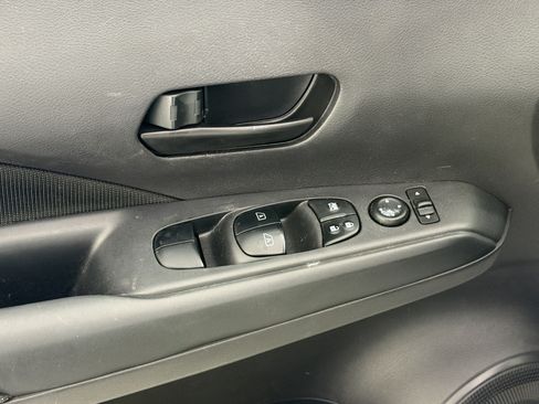 Used 2024 Nissan Kicks S FWD image 14