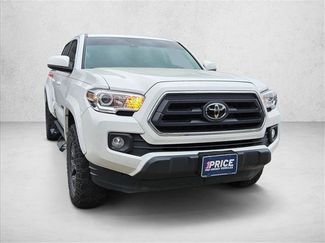 Used 2023 Toyota Tacoma SR5 video 3