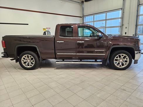 Used 2016 GMC Sierra 1500 SLT w/ SLT Premium Package image 7