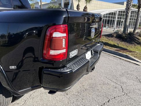 Used 2020 RAM 3500 Limited image 12