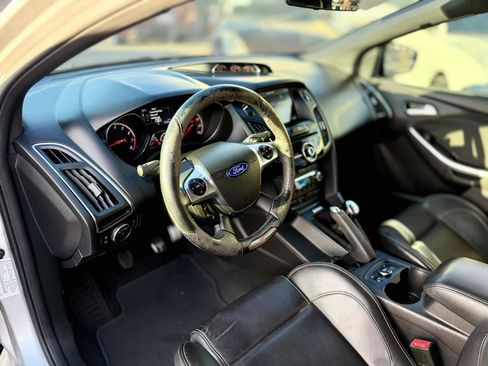 Used 2014 Ford Focus ST w/ Equipment Group 202A FWD image 19