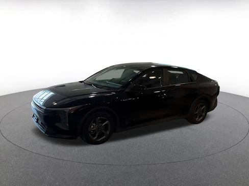 Used 2025 Kia K4 FWD image 4