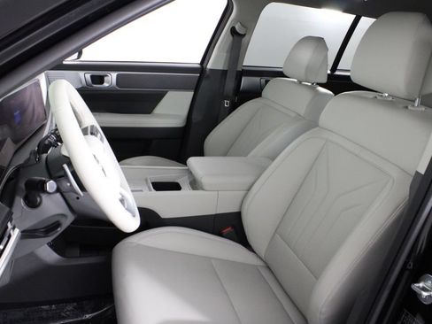 Certified 2026 Hyundai Santa Fe SEL FWD image 21