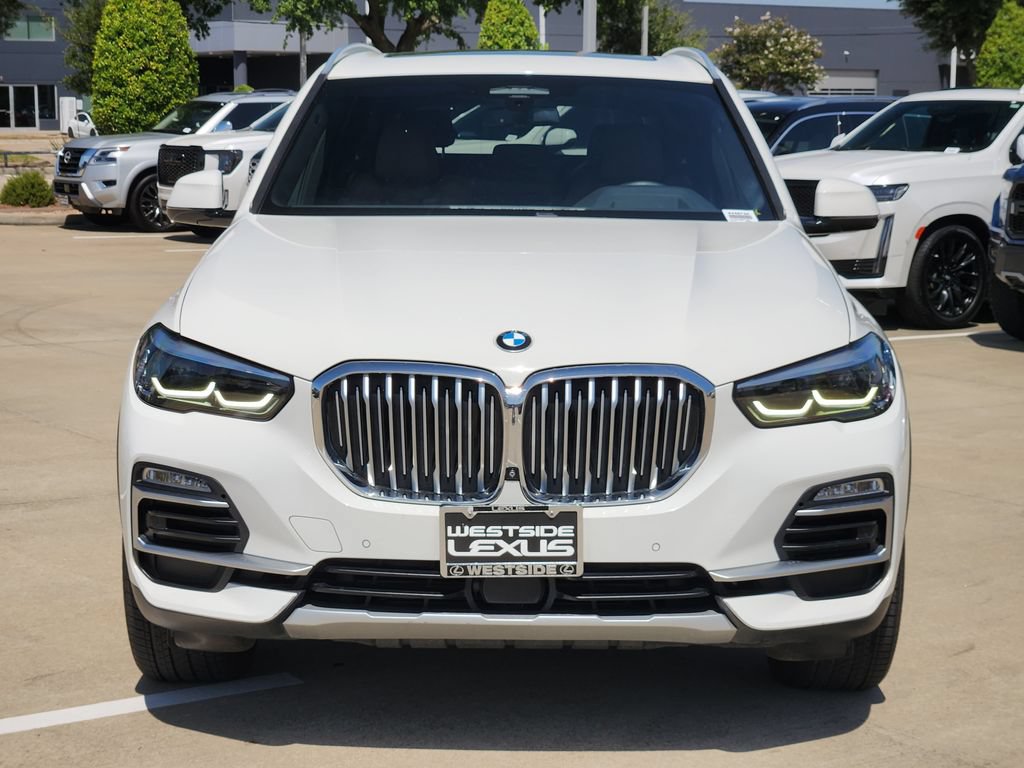 Used 2021 BMW X5 xDrive40i w/ Premium Package AWD/4WD image 2
